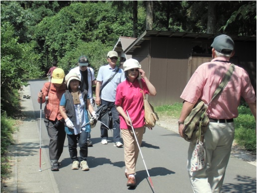 石見銀山の山々と間歩までのみちのりの様子